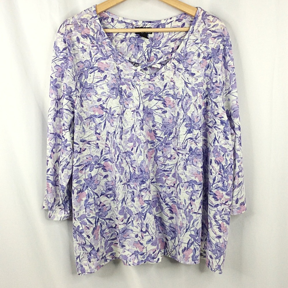 Erika Floral Top Women's Plus Size 2X Purple Pink Studded Rhinestones 3/4 Sleeve